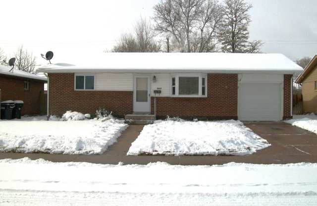 Photo of Charming 3BR House in Greeley