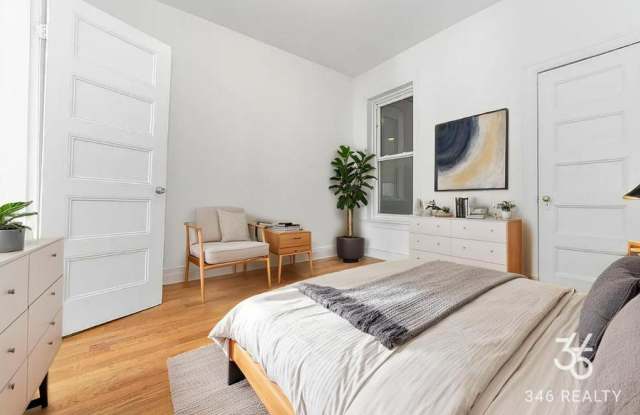 293 Stuyvesant AVENUE