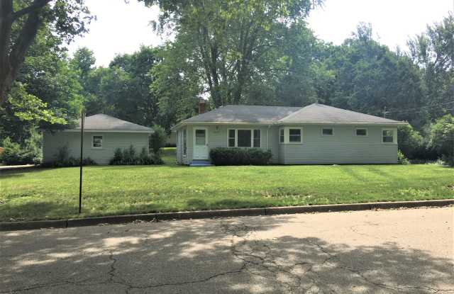 833 Westmoreland Ave - 833 Westmorland Ave, Kalamazoo, MI 49006