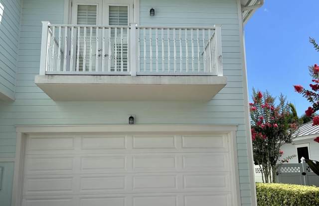 1039 Tiki Drive
