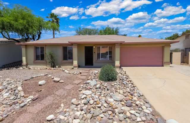 Photo of 4164 West Firethorn Street