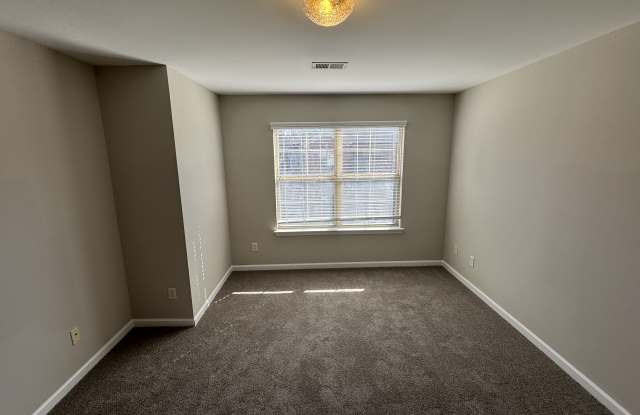 7333 Michaels Landing Drive