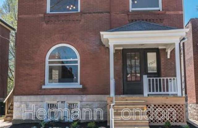 3922 Castleman Avenue,