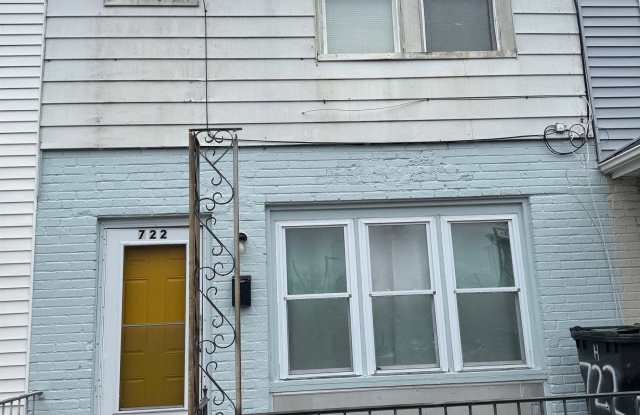 Photo of 722 N Indiana ave