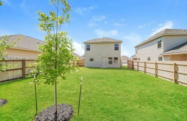 9323 Dogwood Hill