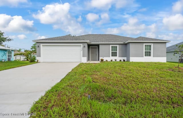 686 Concord Street - 686 Concord Street Northeast, Palm Bay, FL 32907