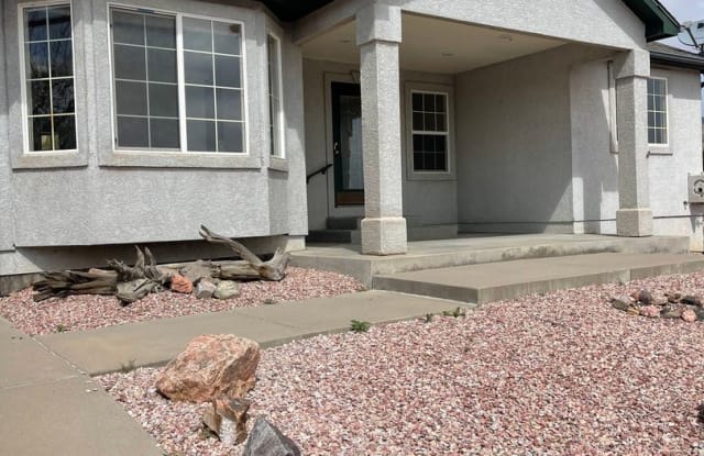 53 Wild Rose Dr - 53 Wild Rose Drive, Cañon City, CO 81212