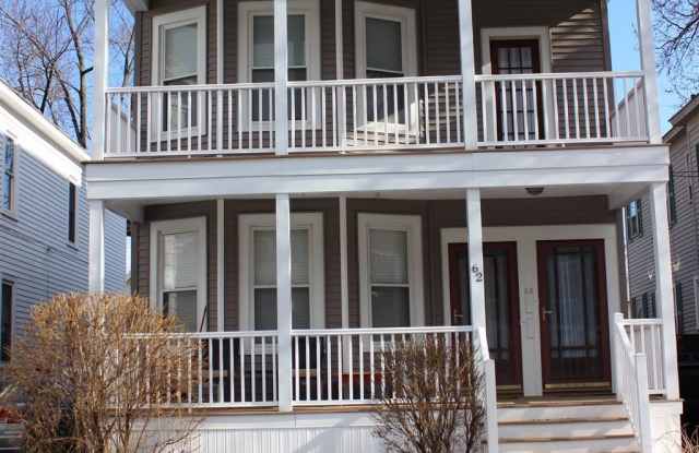 62 FOREST Avenue