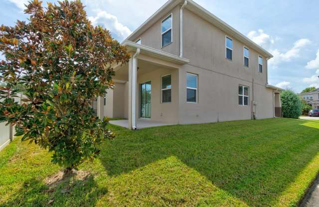 4885 GRASSENDALE TERRACE