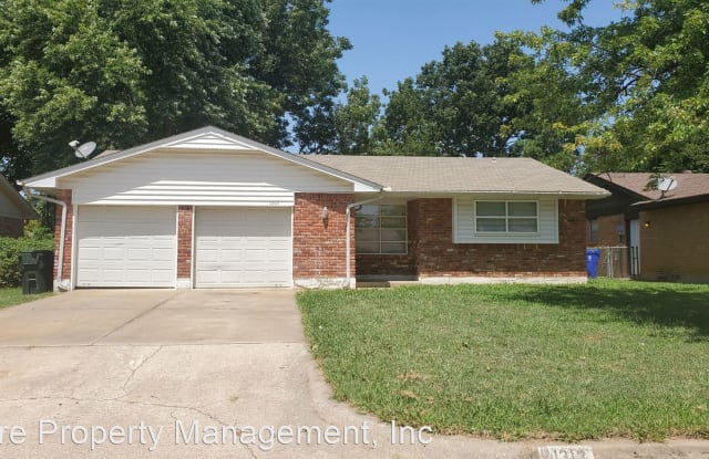 1313 E Brooks St - 1313 East Brooks Street, Norman, OK 73071