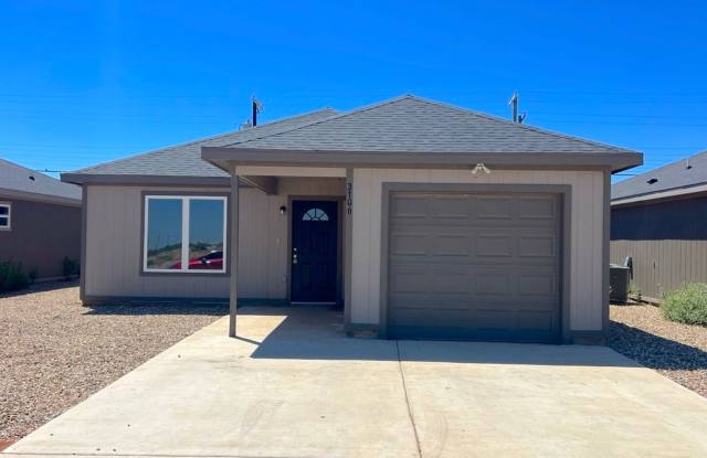 New 3 Bedroom Home In East Lubbock!