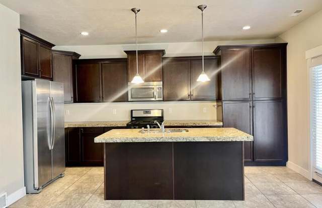 12723 S Park Run Court