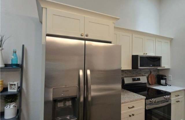 1433 SW 51st Lane unit: 97