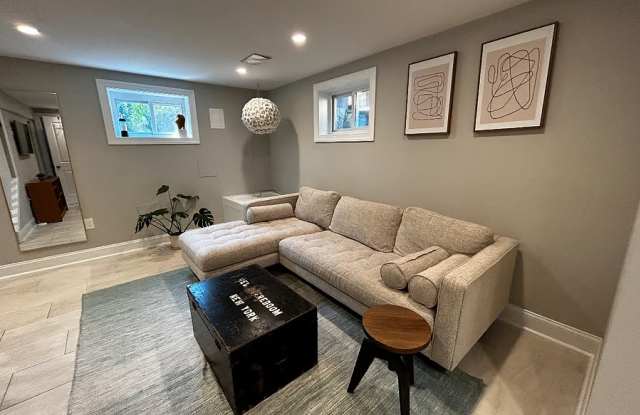 Photo of 405 Quackenbos Street Northwest - 1