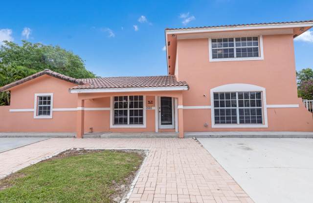 1520 NE 43rd Court