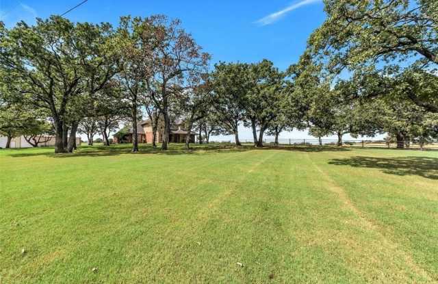 1071 County Road 4680