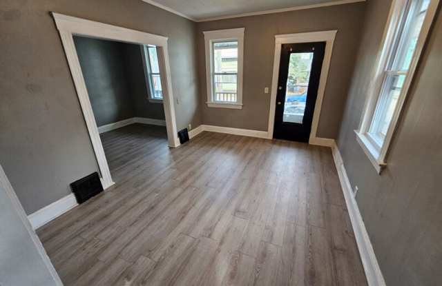 1148 Norwood Road - Downstairs