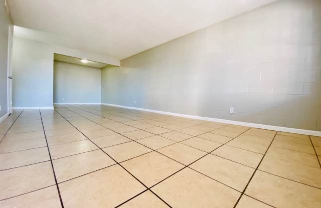 3854 Englewood Circle