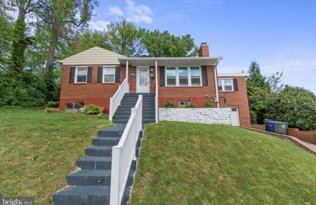 6511 29TH STREET N - 6511 29th Street North, Arlington, VA 22213