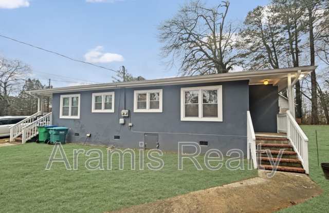 5622 Edith St