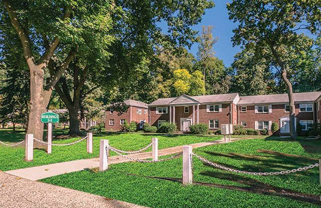 Photo of Short Hills Gardens