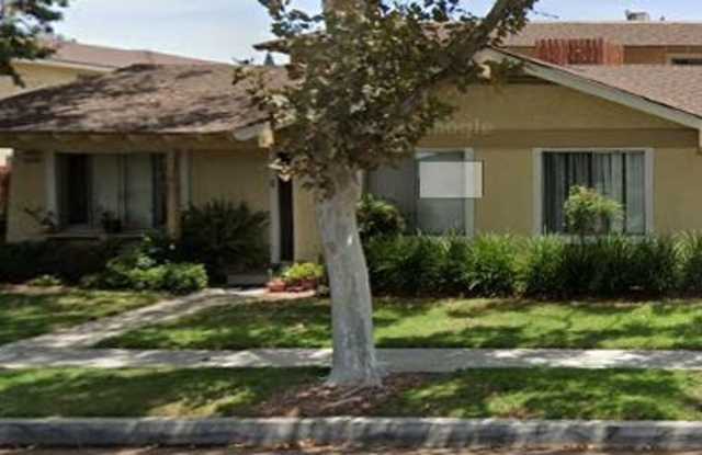 Photo of 2 story, 2 Bedroom, 1 bath condo for Rent - Move In Ready