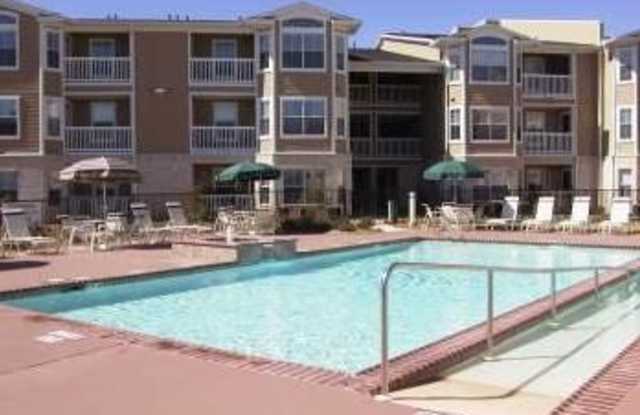 Photo of 300 South Stagecoach Trail