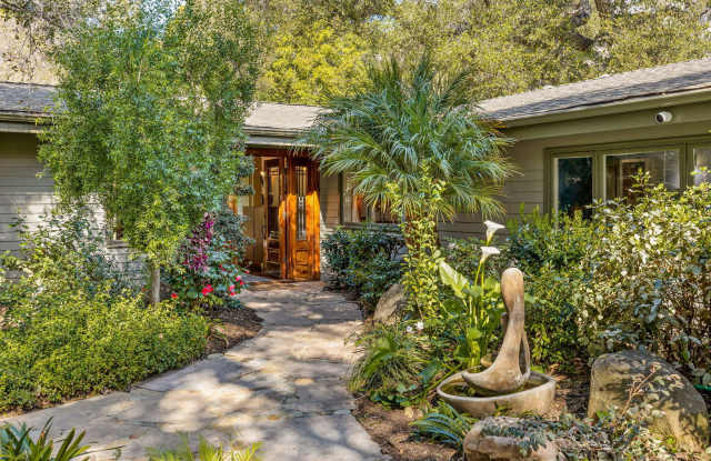 2180 Alisos Drive