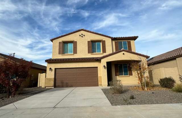 LIKE NEW 4 BEDROOM IN SURPRISE