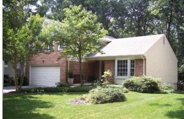 1413 FALLSWOOD DRIVE