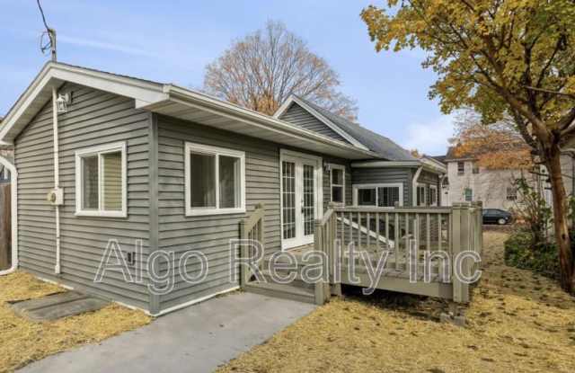 Photo of 1209 North Woodbridge Street