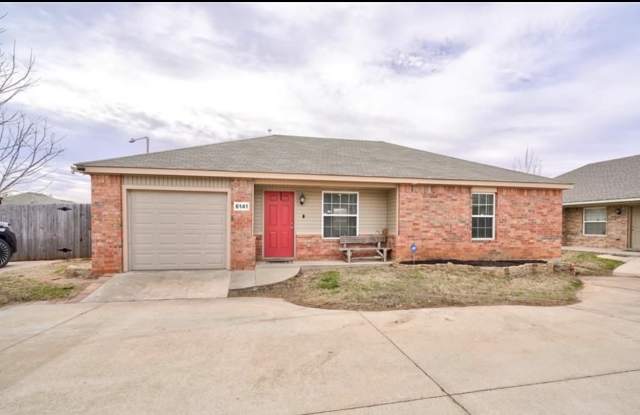 6141 Courtyards Court