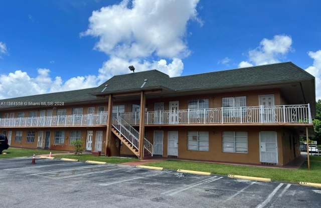 251 NW 177th St