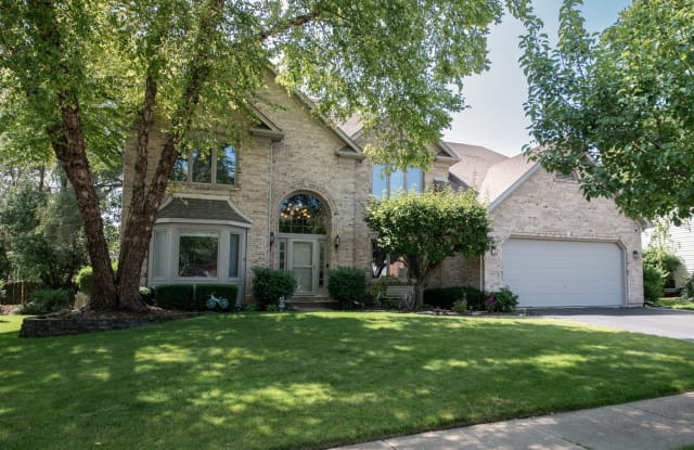 2627 Salix Circle - 2627 Salix Circle, Naperville, IL 60564