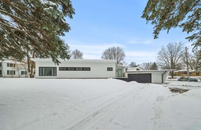 Photo of 246 Miller Avenue