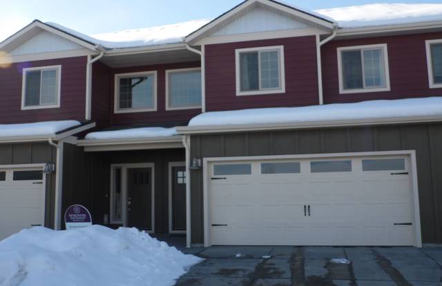 AVAILABLE NOW! Great Town Home Great Location- 3 Bedrooms - 2740 Cobblestone Place, Bozeman, MT 59718