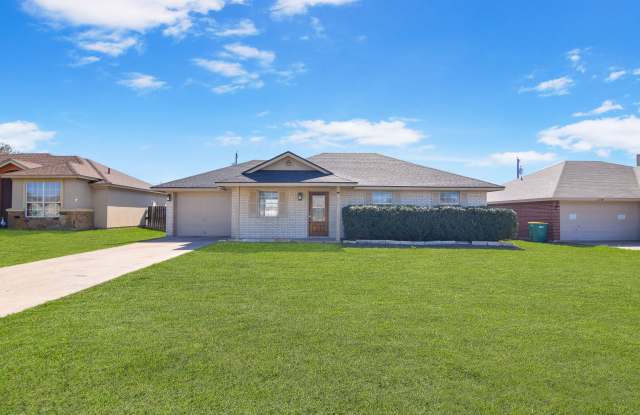 120 Boxer St