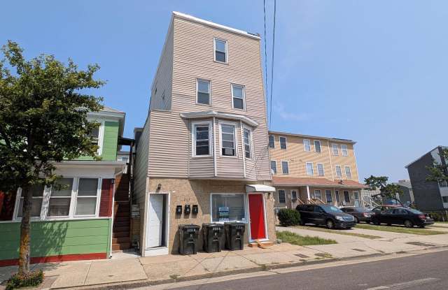 203 N South Carolina Ave