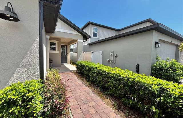 2248 TREASURE HILL STREET