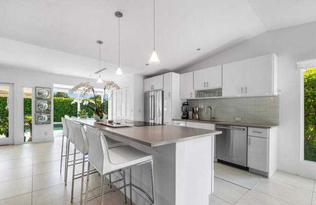 2320 Las Casitas Drive