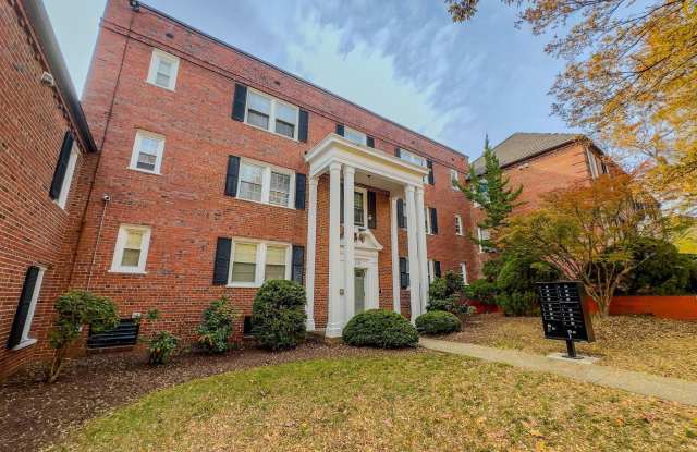 Photo of 2102 SUITLAND Terrace SE unit: 201