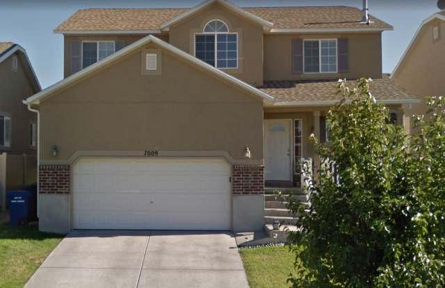 7009 W 7895 S