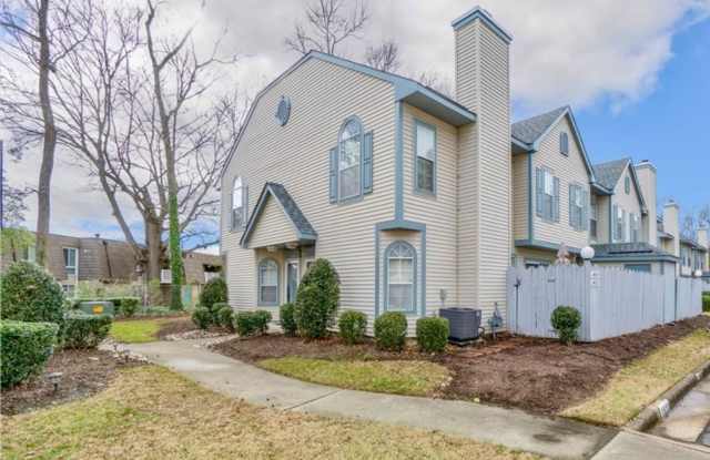 Photo of End Unit Condo Close to Chic's Beach  Little Creek Naval Base