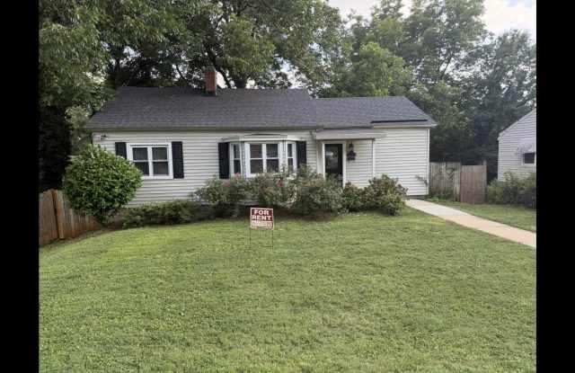 109 Buist Ave