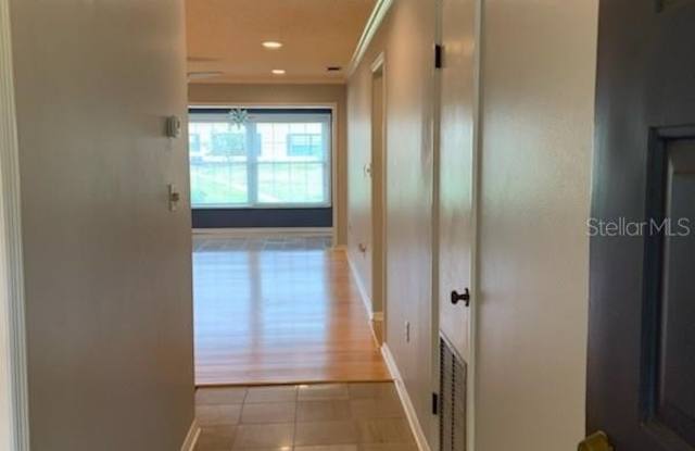 110 N TREMAIN STREET