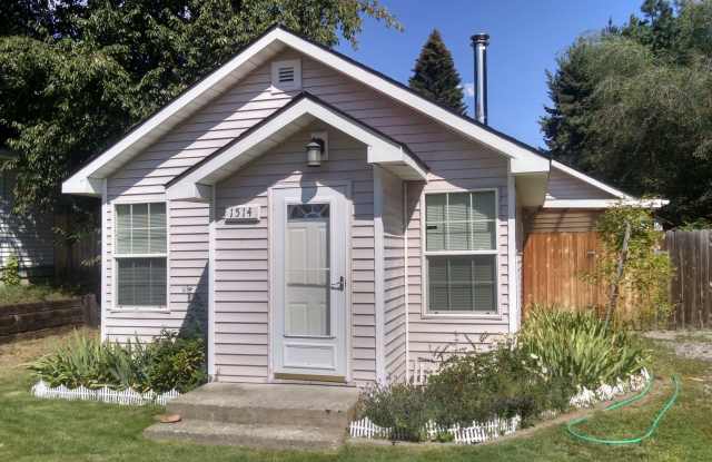 Photo of Refurbished Midtown Home