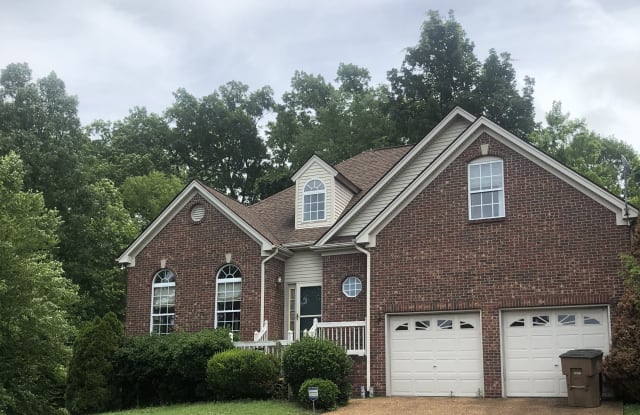 733 Cedar Crest Dr - 733 Cedar Crest Drive, Nashville, TN 37209