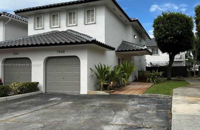 Photo of 7549 NW 175th St