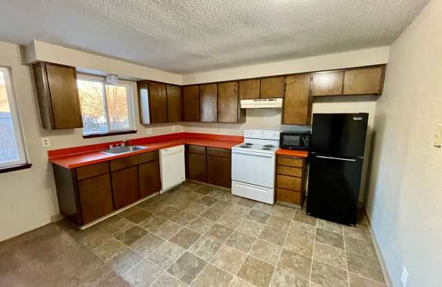 Move-In Ready One-Bedroom with Washer  Dryer!