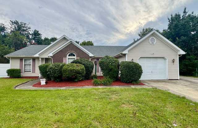 Cul-de-Sac Homesite! Tons of Room!